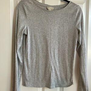 Universal Thread Light Gray Long Sleeve Top